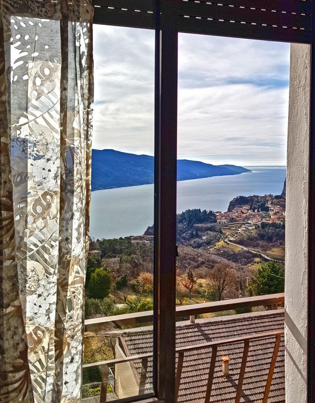 Casa Palanca Lake View Apartment By Gardadomusmea Tremosine Exterior photo