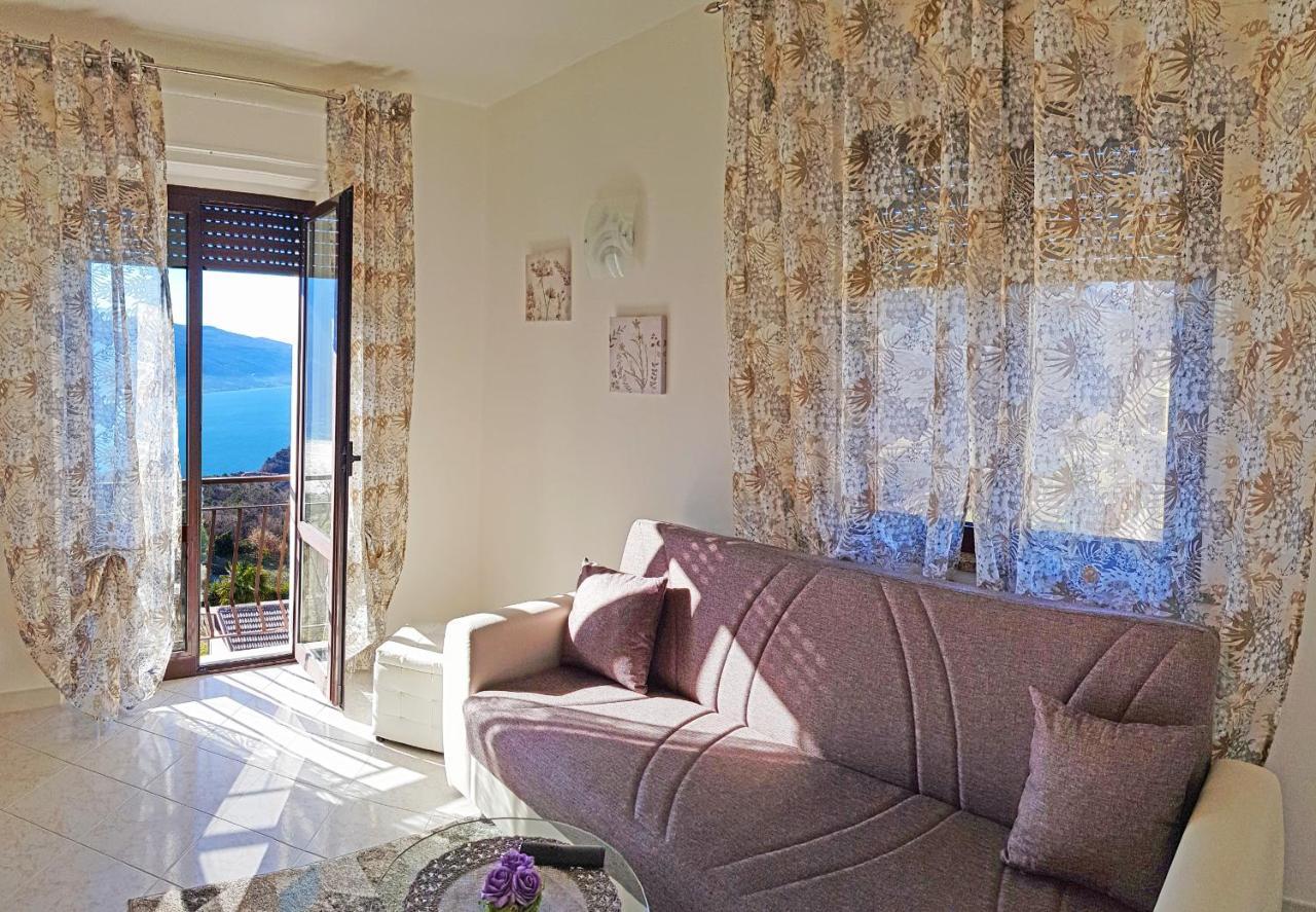 Casa Palanca Lake View Apartment By Gardadomusmea Tremosine Exterior photo